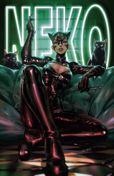 CATWOMAN #82 CVR C DERRICK CHEW CARD STOCK VAR (12/17/2025)